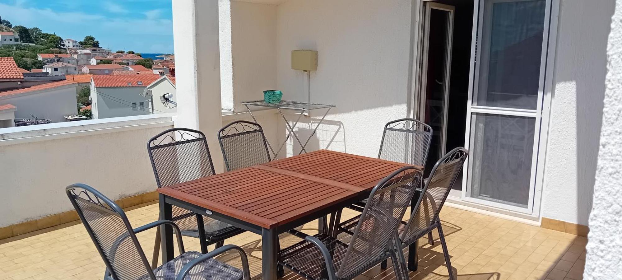 Apartmani Alaga B Tribunj  Bagian luar foto